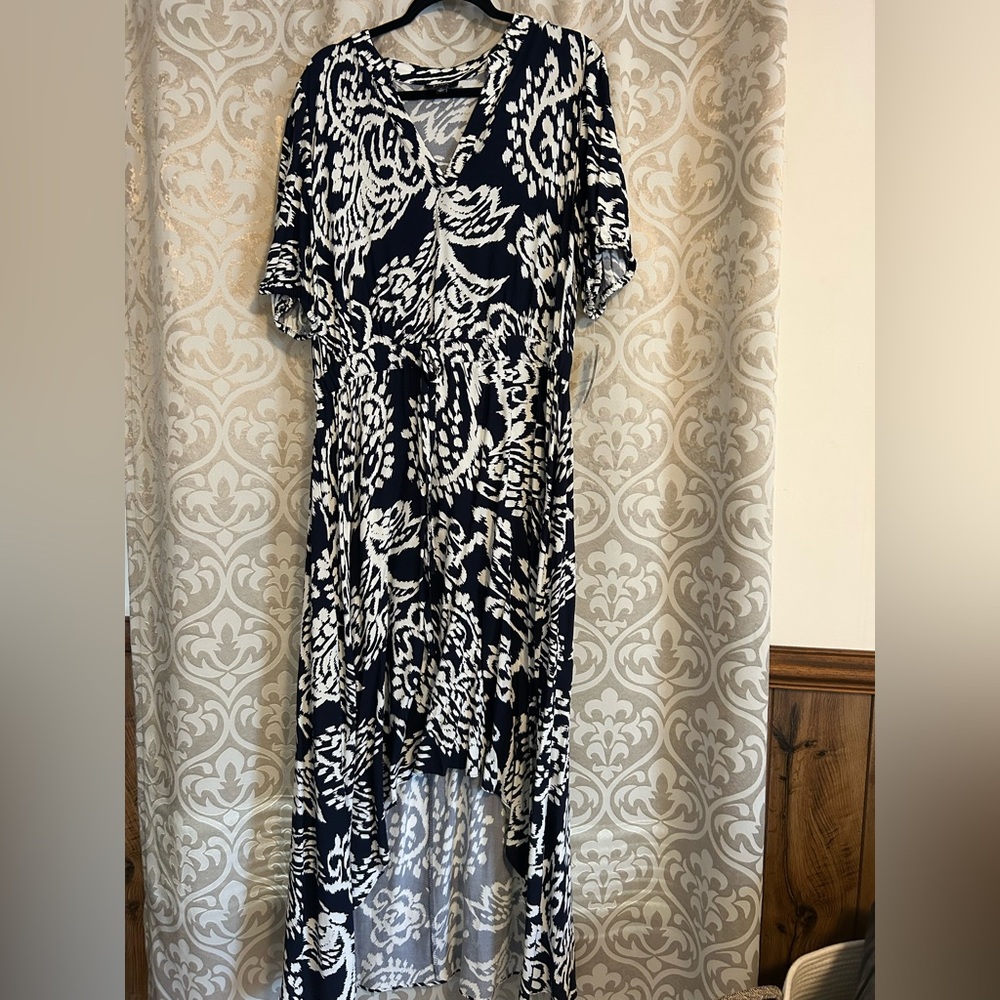 Navy/White Floral High Low Dress NWT